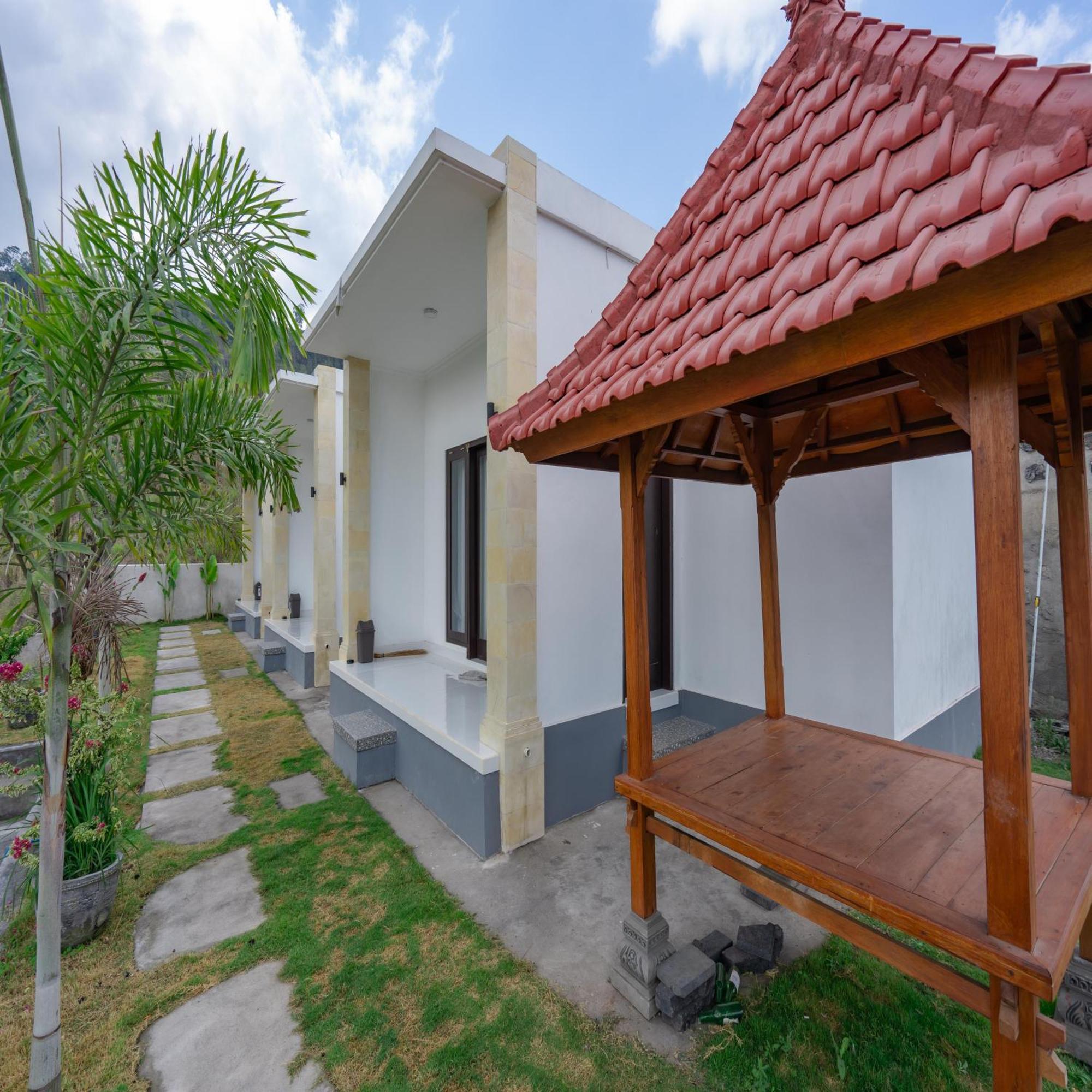Batur Kencana Villa Mitra Reddoorz Baturaja  ภายนอก รูปภาพ